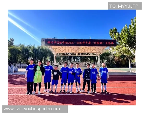 校园足球联赛盛大开幕向青春挥洒激情与梦想的绿茵场致敬 校园足球联赛盛大开幕向青春挥洒激情与梦想的绿茵场致敬