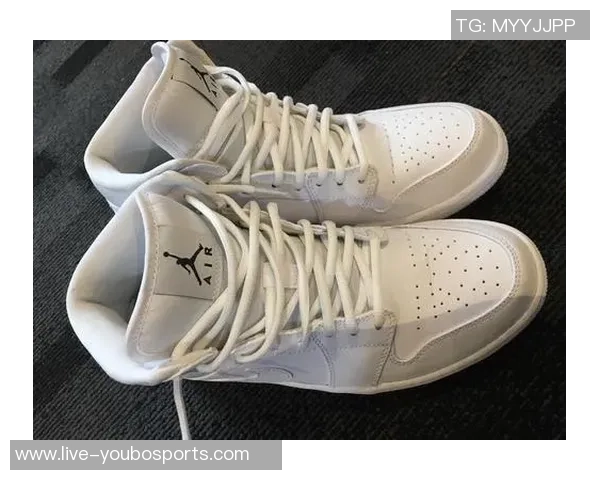 耐克足球训练长裤助力运动表现提升舒适与时尚兼具的理想选择